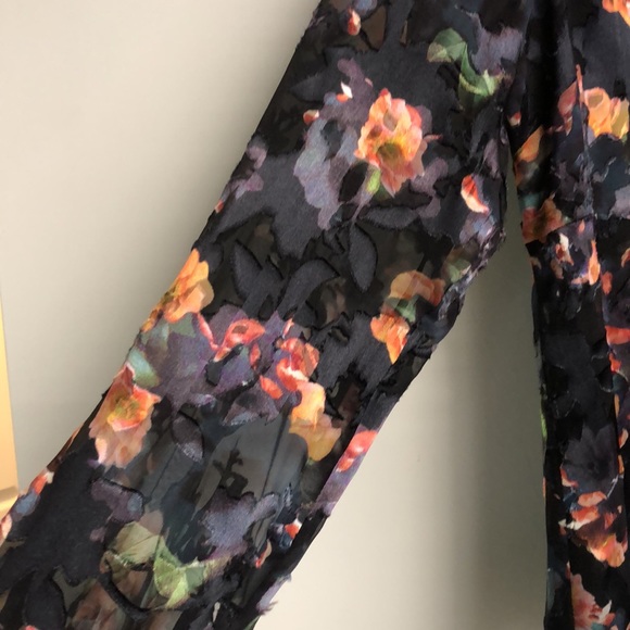 NWT Artelier Nicole Miller Top - Picture 3 of 9